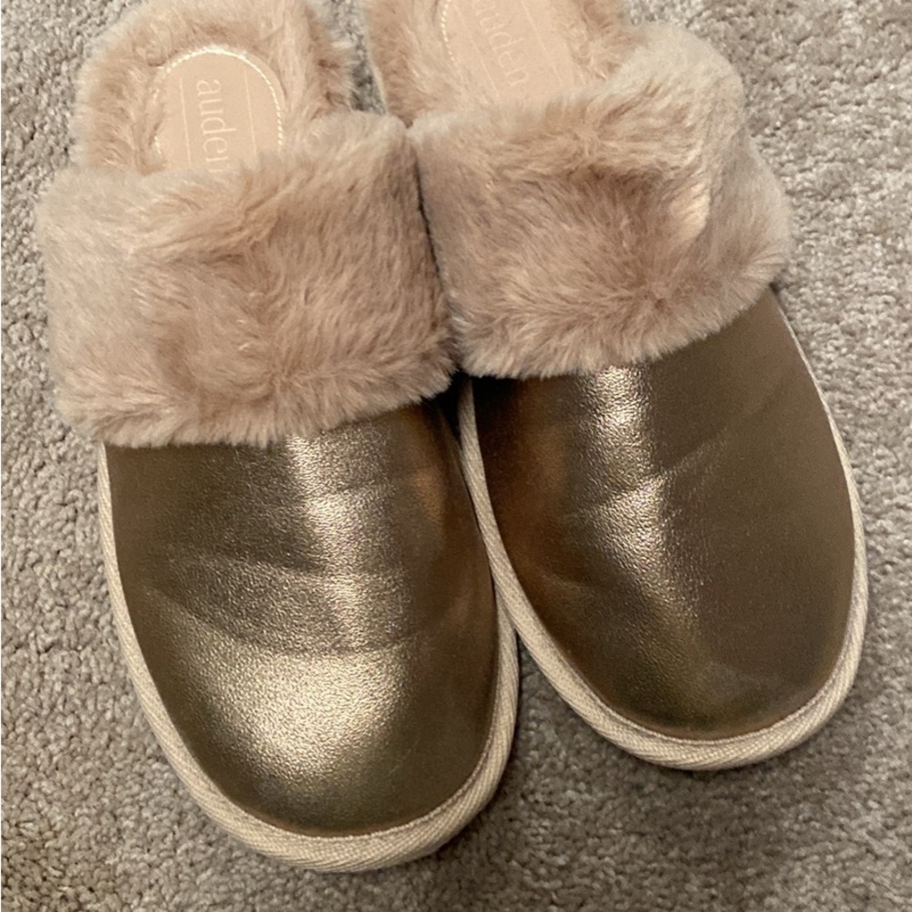 Gold Fur-Lined Women's Slippers